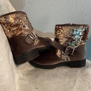Girls Glitzy Suede Boots